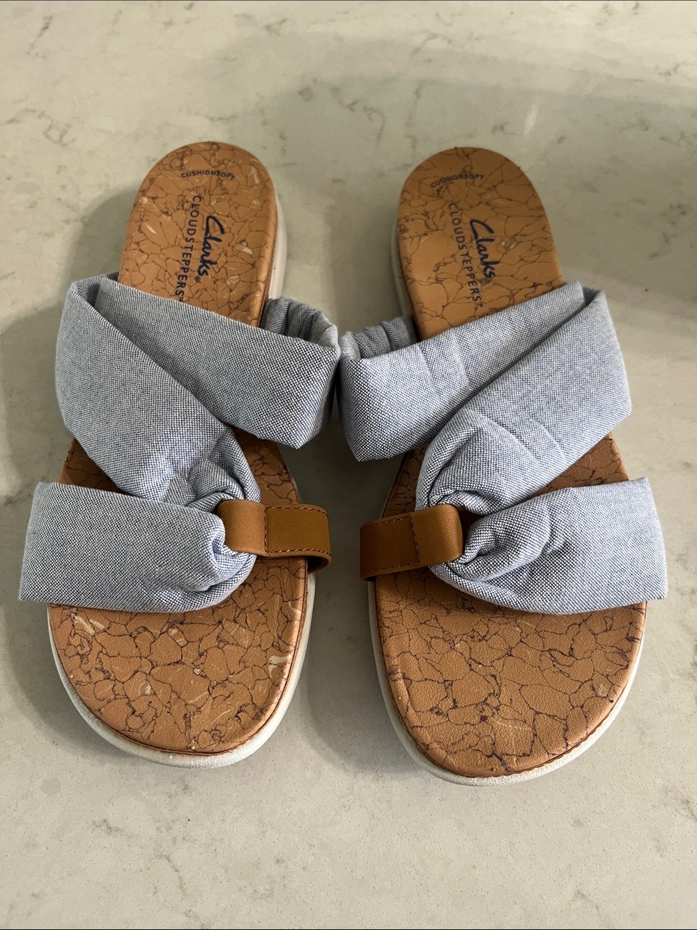 New Clarks Light Blue Fabric Knot Slide Sandals with Tan Accents